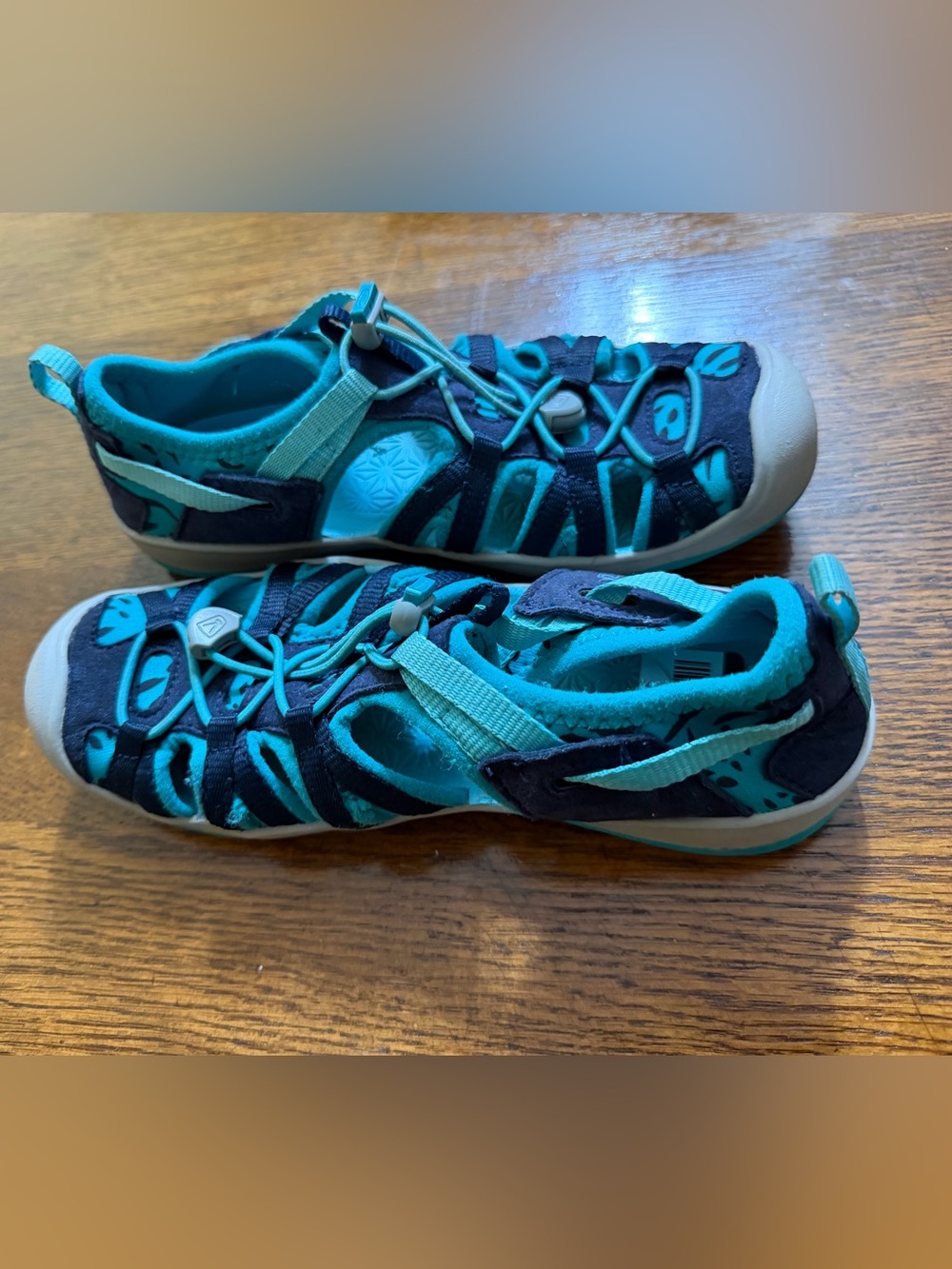 Keen Moxie Sandals Blue Kids Size 2 Shoes Waterproof Slip-On Bungee Tie
